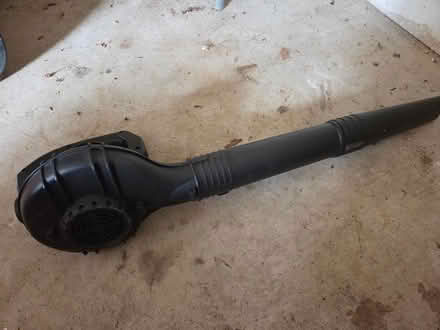 Photo of free Leaf blower (Bull Mountain, Tigard) #1