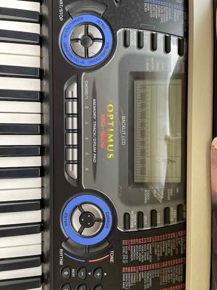 Photo of free Electric piano (Swarthmore) #2