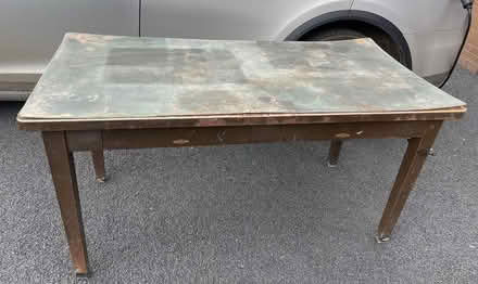 Photo of free Old work table, 150x75cm (Snatchfield SY6) #1