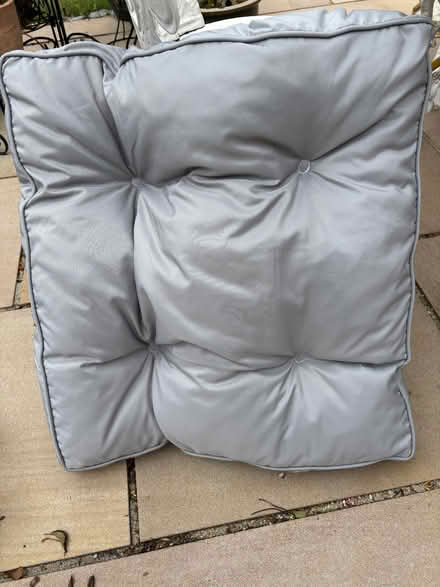 Photo of free Light grey outdoor chair cushion. (Bexleyheath DA6) #1