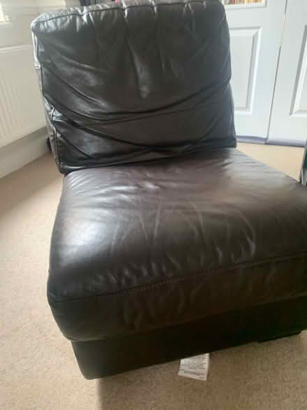 Photo of free Single sofa seat/chair (DA9) #1