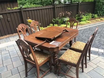 Photo of free Antique dining set (Niagara-on-the-Lska) #2