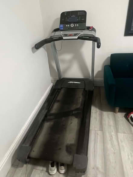 Photo of free Treadmill (Camden Square NW1) #1