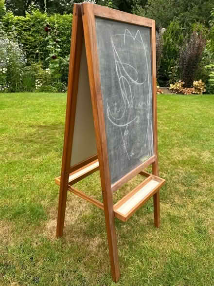 Photo of free Easel (Cheadle Hulme SK8) #1