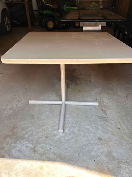 Photo of free Square table (Colchester ct) #1