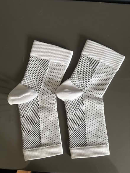 Photo of free Circulation socks - 2pairs (WGC) #2