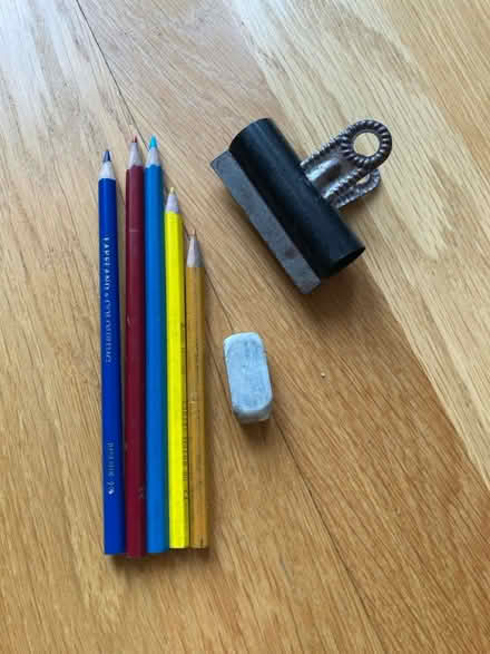 Photo of free Stationary bits (BN1) #1