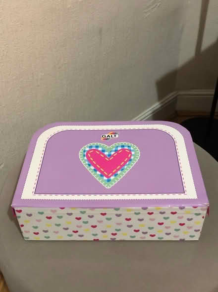 Photo of free Kids box (CR0) #2