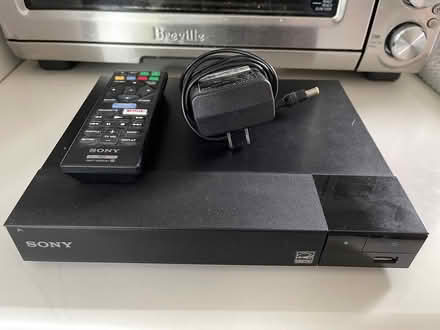 Photo of free Sony DVD player (San Leandro) #1