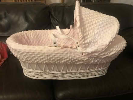 Photo of free Beautiful Moses Basket (Cheshunt En8) #1
