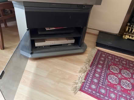 Photo of free TV with stand and DVD player (Erith DA8) #3