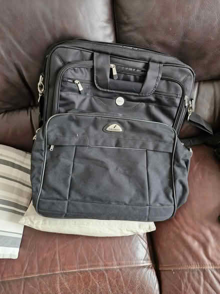 Photo of free 2 laptop bags one brand new (Coleraine BT52) #3