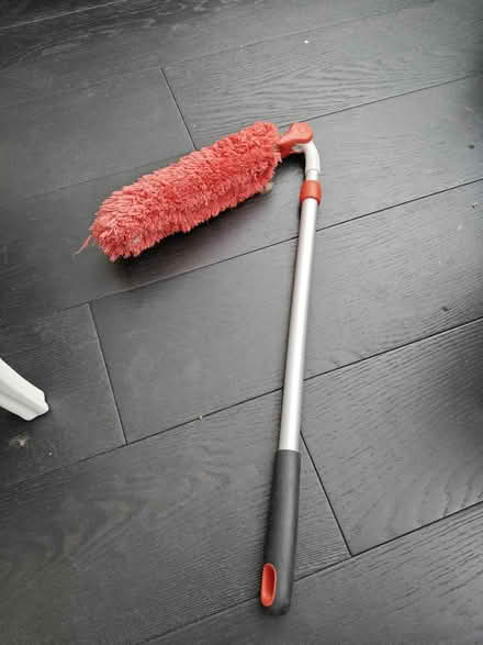 Photo of free Oxo telescopic duster (Winchmore Hill N21) #1