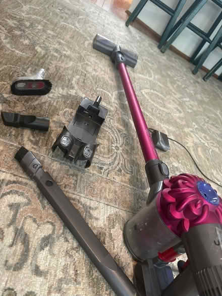 Photo of free Dyson V6 motorhead+ (Adams Morgan) #3