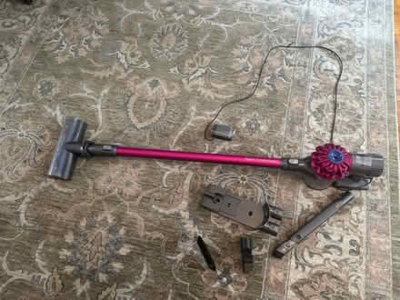 Photo of free Dyson V6 motorhead+ (Adams Morgan) #1
