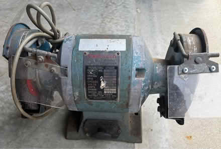 Photo of free Bench grinder (Off Snowhill rd) #1