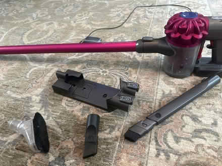 Photo of free Dyson V6 motorhead+ (Adams Morgan) #2