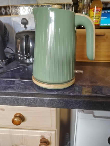 Photo of free Green electric kettle (Rowner PO13) #1