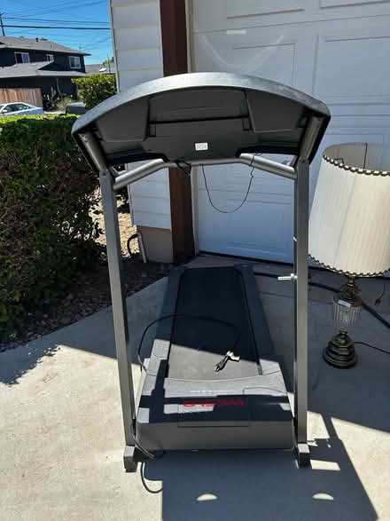 Photo of free treadmill it works (La mesa) #2