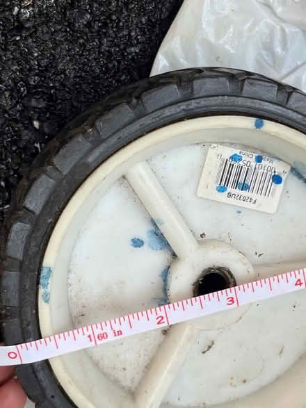 Photo of free Wheels (Orléans) #3