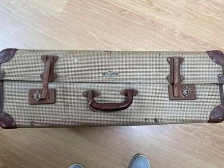 Photo of free Vintage luggage (Lee Chapel SS16) #2