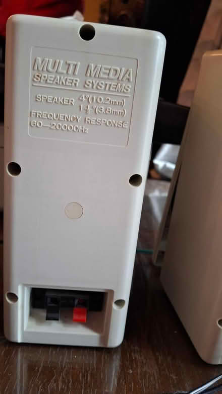 Photo of free Powered speakers for parts (Westboro, 262 Duncairn Ave.) #3