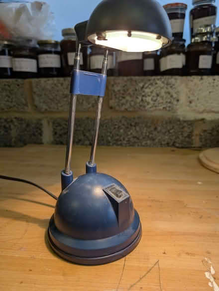 Photo of free Extendable desk lamp (Kidlington OX5) #1
