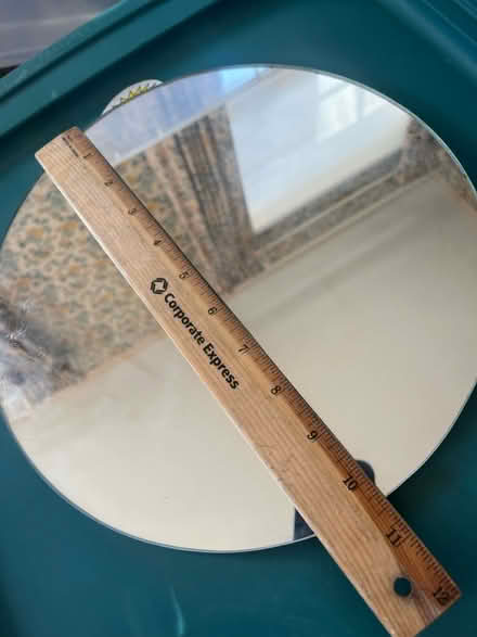 Photo of free 10 circular mirrors (91040) #1