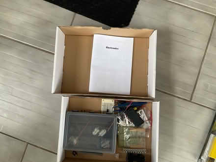 Photo of free Electronics kit (Greenhill DY10) #2