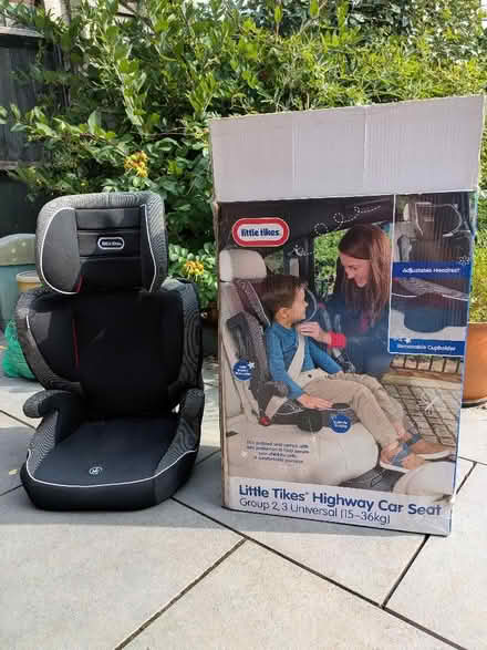 Photo of free Car seat (IP5) #1