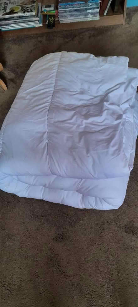 Photo of free 13.5 tog double duvet (Kings Heath B14) #2