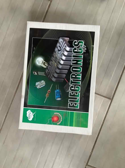 Photo of free Electronics kit (Greenhill DY10) #1