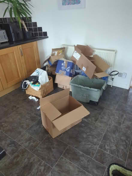 Photo of free boxes (BS4) #1