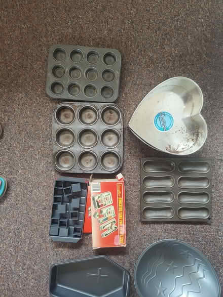 Photo of free Cake tins (Endmoor LA7) #2