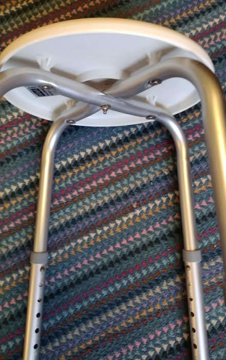 Photo of free perching stool (West Marina TN38) #3