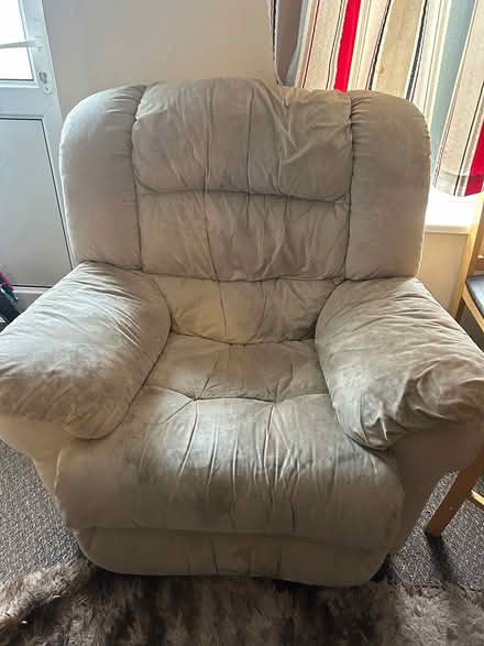Photo of free Sofa set (Pl5 1AS) #2