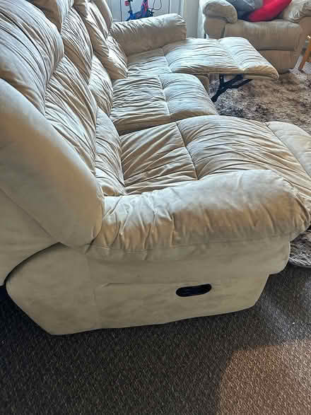 Photo of free Sofa set (Pl5 1AS) #3