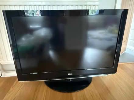 Photo of free 38 inch LG tv (Maidstone ME14) #1