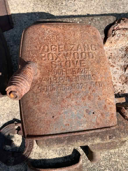 Photo of free Vogelzang Boxwood Stove (Lake Jovita) #1