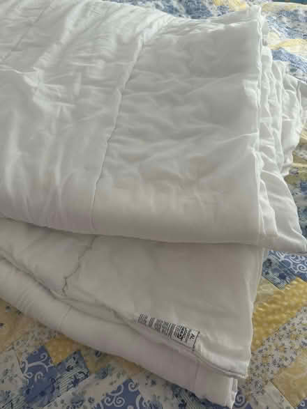 Photo of free Super-King size duvet (Chigwell IG7) #2