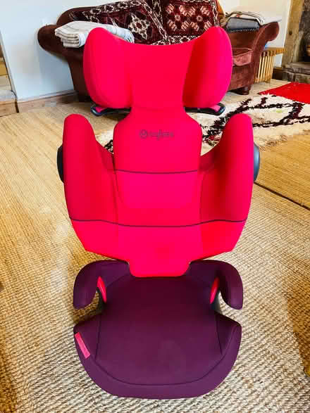 Photo of free Cybex Pallas M-Fix SL Child's Car Seat 9-36kg (Eyam S32) #1