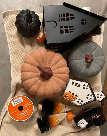 Photo of free Halloween items (Irvine Spectrum) #1