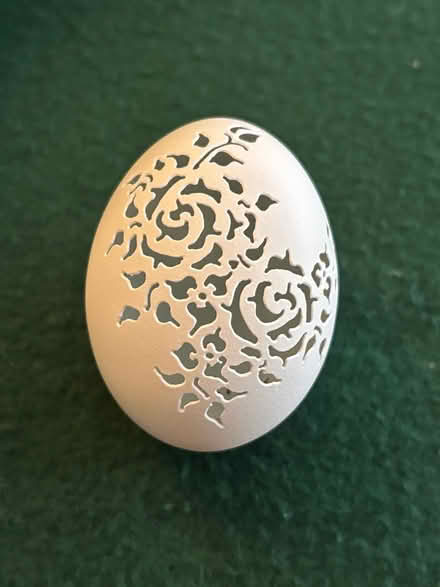 Photo of free Delicate carved egg (Willow Glen) #1