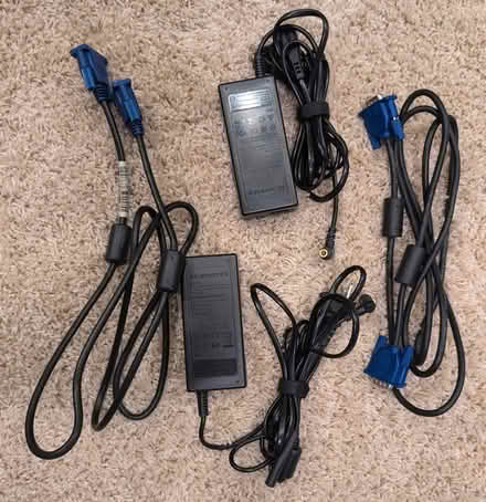 Photo of free Two Samsung 21.5" VGA LCD monitors (Fairview Heights) #4
