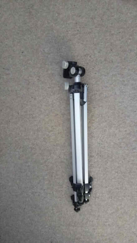 Photo of free Camera tripod (Horsham, near Bennetts Field) #1