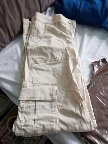 Photo of free Summer cargo pants size 8 (Ormskirk L39) #1