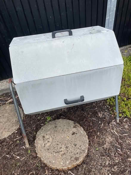 Photo of free ‘Little Pig’ composter (Shankill) #1