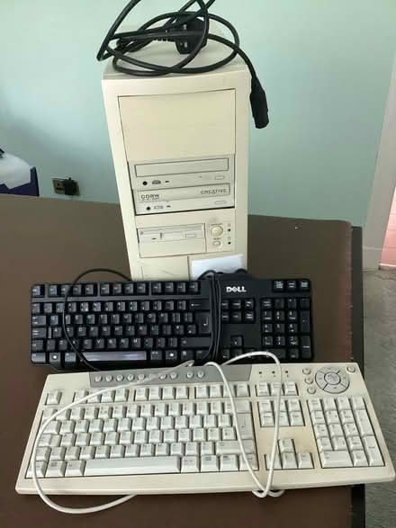 Photo of free Desktop PC without hard drive (Balerno EH14) #1