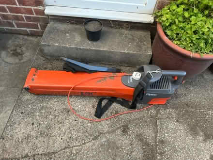 Photo of free Leaf Blower/Vacuum (Frecheville S12) #1