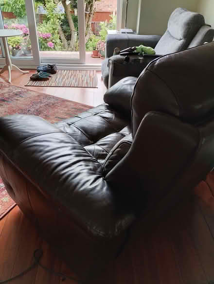 Photo of free Lazy Boy recliner (Pitsea SS13) #4